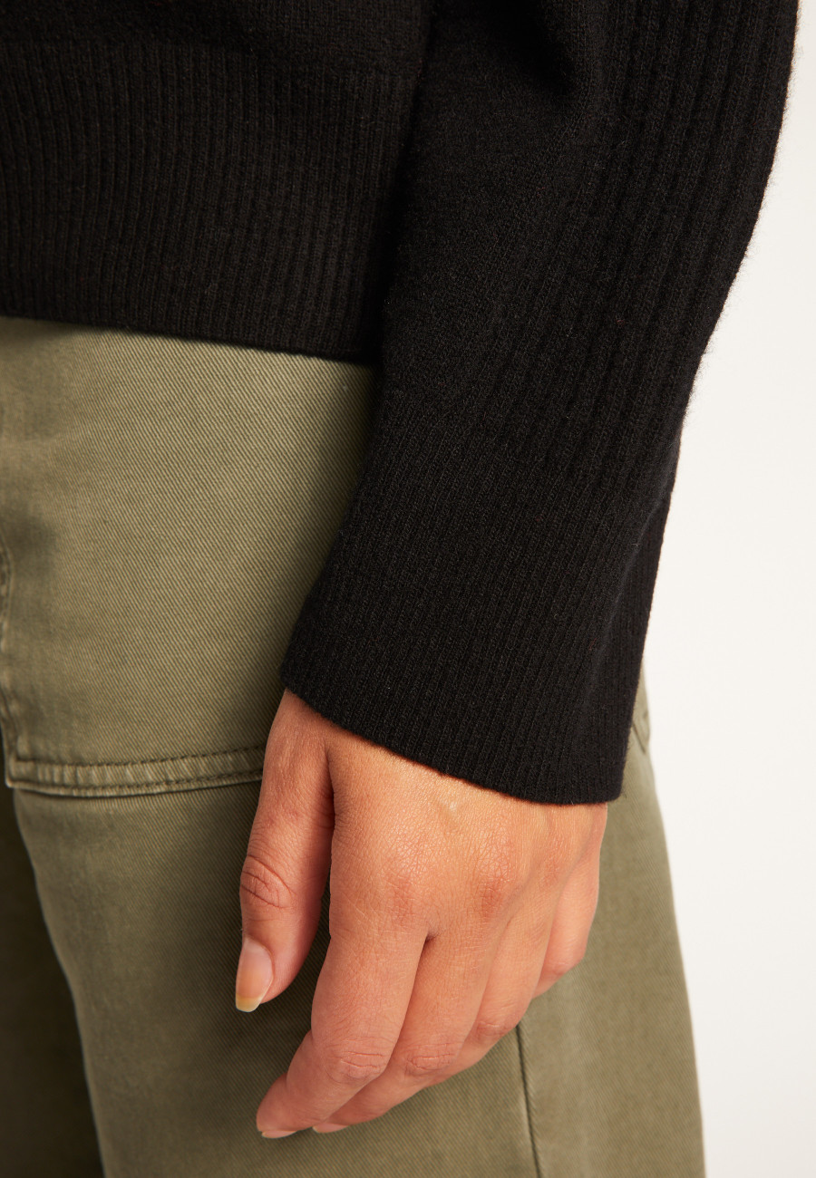 Suéter de lã merino com gola redonda - Rosalie