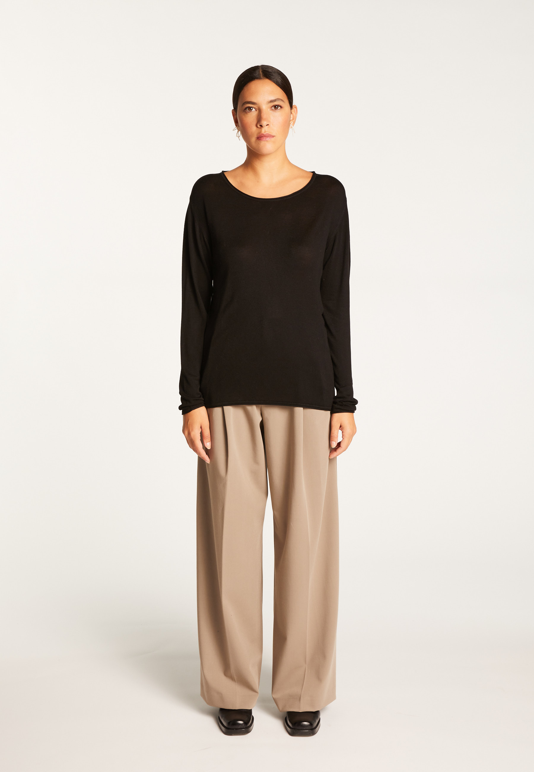 Round neck T-shirt in bamboo cashmere fiber - Aemilia