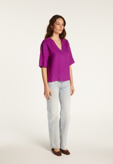 Linen V-neck T-shirt - Emma