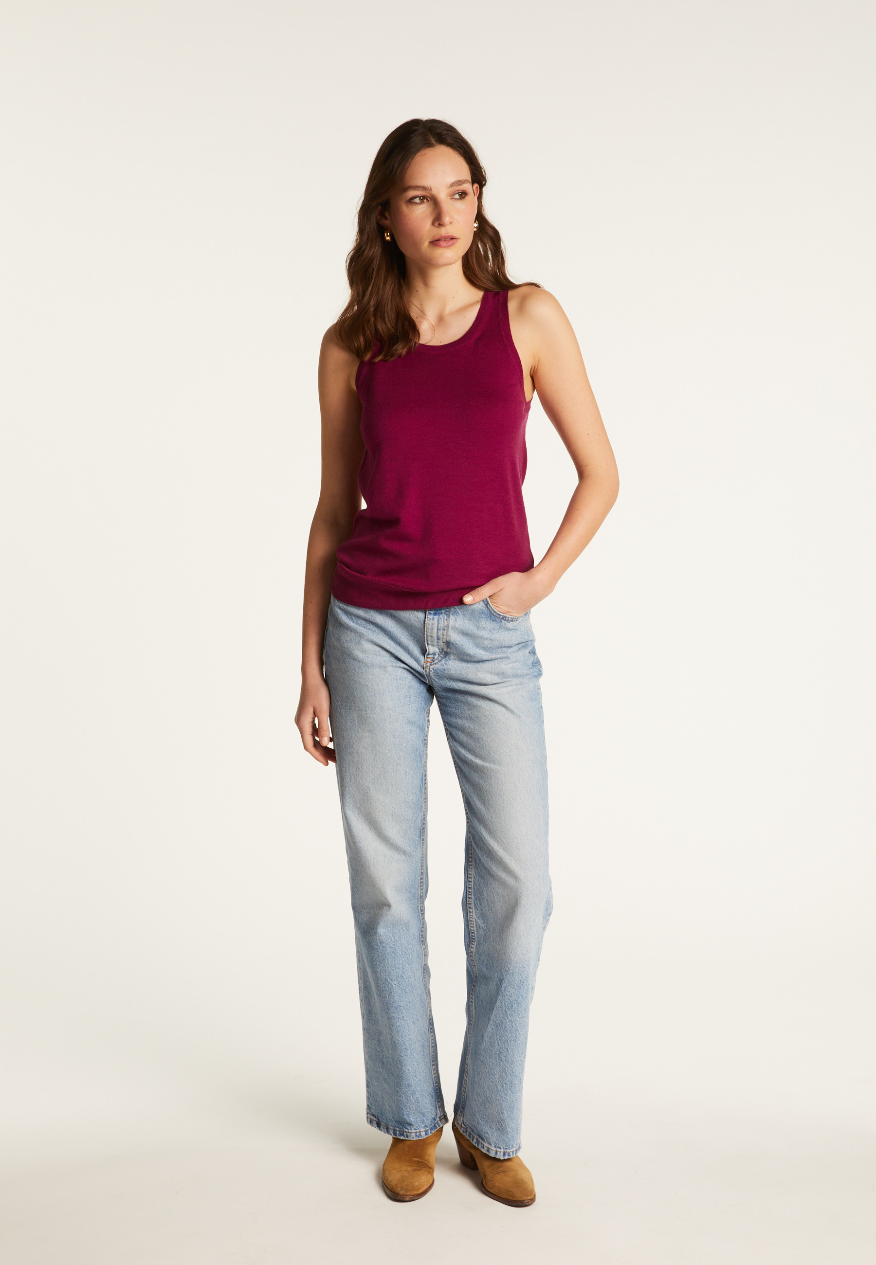 Débardeur col rond à point jersey en laine mérinos - Antenia 7482 griotte - 17 Violet