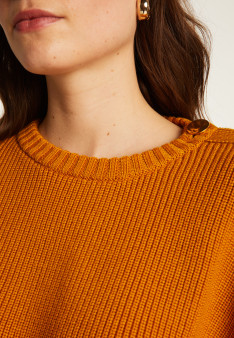 Merino wool round neck buttoned shoulder sweater - Gao