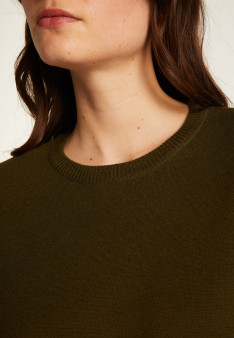 Loose-fit round-neck sweater in merino wool - Guerande