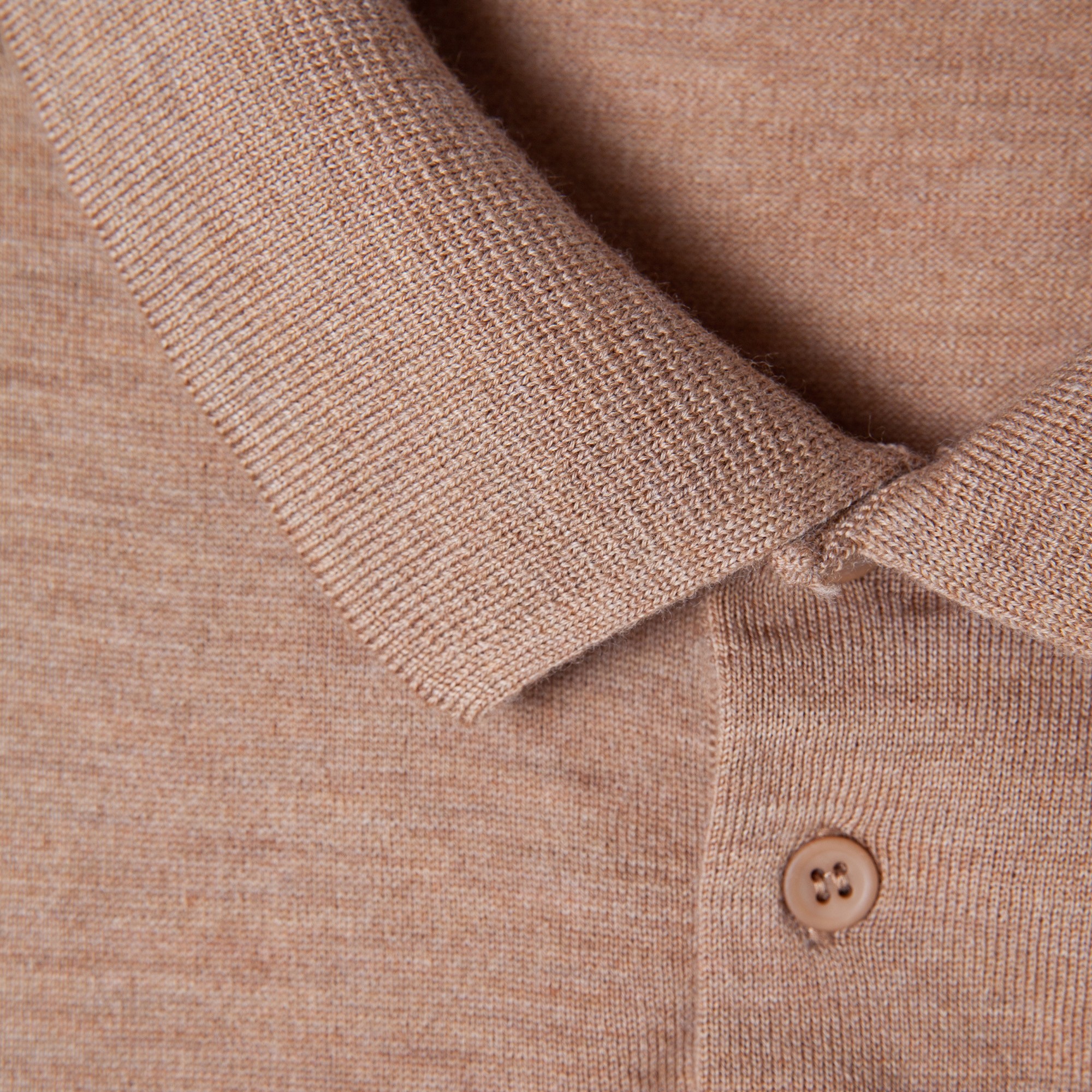 Polo en laine mérinos Fergus 6349 camel - 46 marron clair