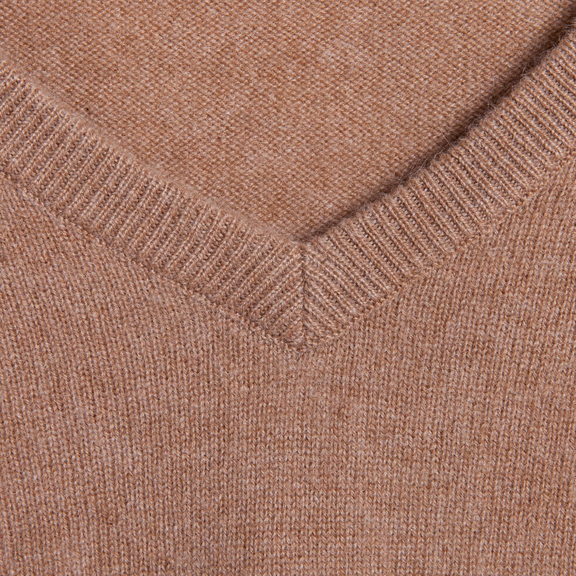 Pull col V en cachemire - Ferdinand 6349 camel - 47 marron clair
